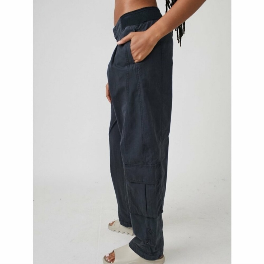 FREE PEOPLE MOVEMENT: “ Mesmerize Me” Pants NWT - Picture 4 of 7